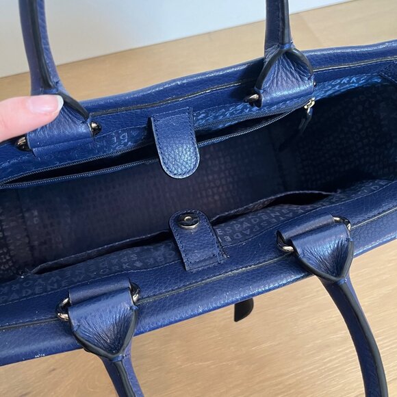 Kate Spade Bow Handbag - Picture 3 of 9